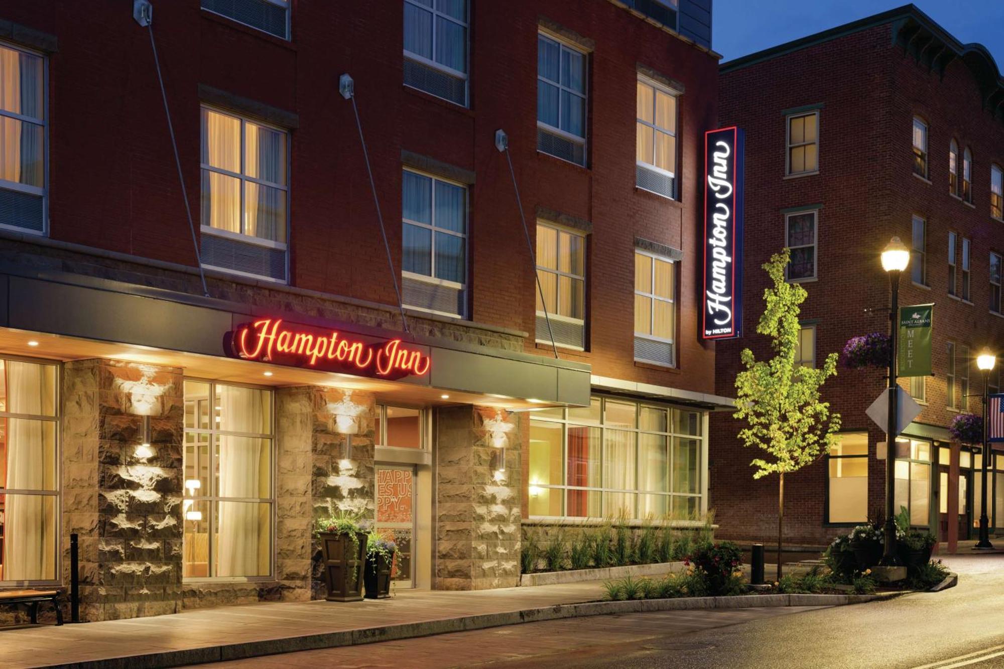 Hampton Inn, St. Albans Vt Екстер'єр фото