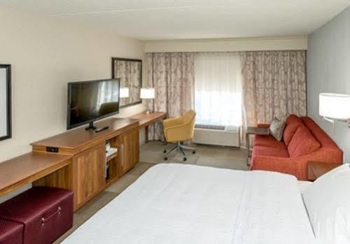 Hampton Inn, St. Albans Vt Екстер'єр фото